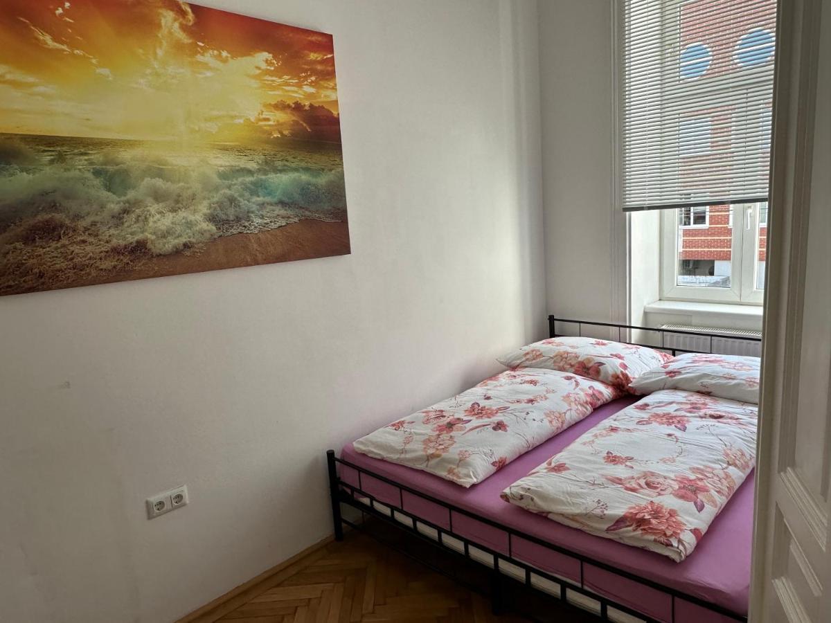 City Apartment Вена Экстерьер фото